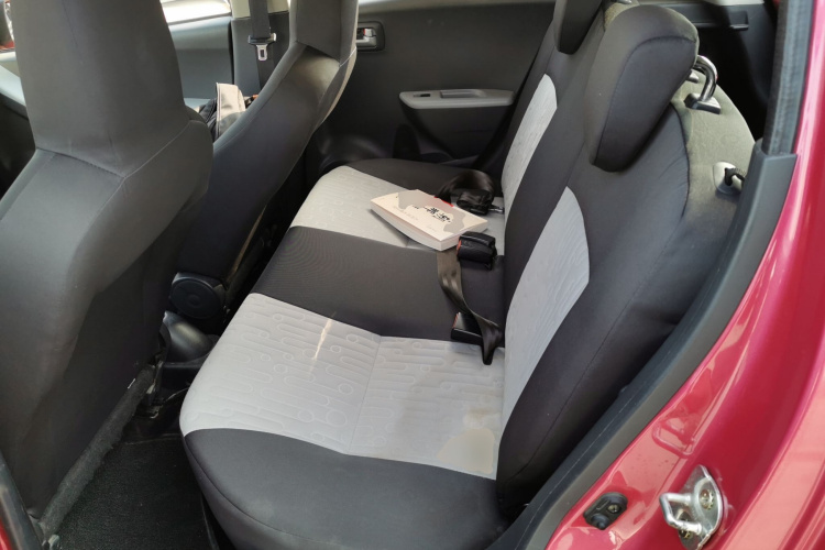 Suzuki Alto 2016 imagem de carro #17