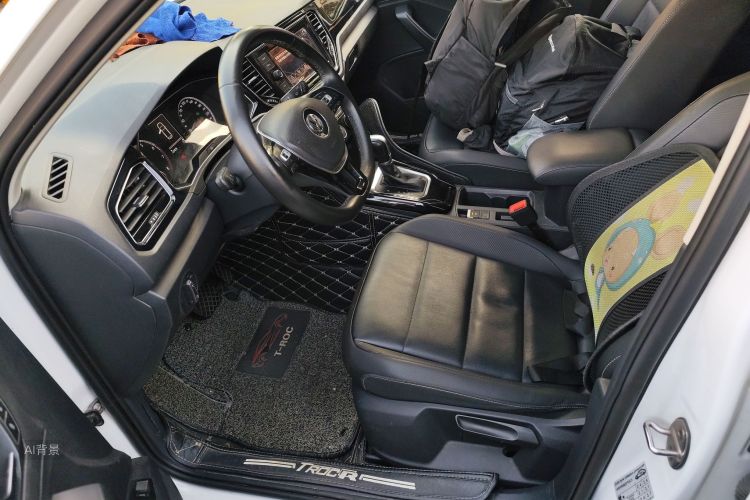 T-Roc 2019 #17 T-Roc 2019 car image #17