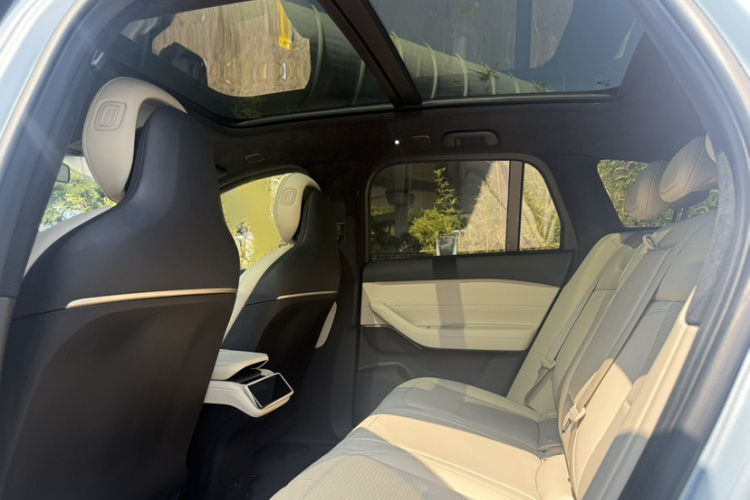 蔚来 蔚来ES6 2023 汽车图片 #17