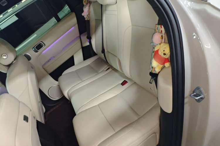 Li L6 2024 صورة سيارة #17