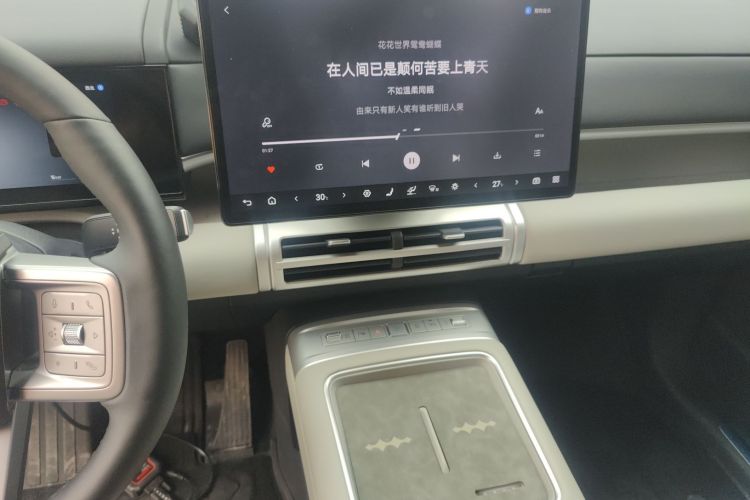 FangChengBao Tiger 7 2025 #17 FangChengBao Tiger 7 2025 car image #17