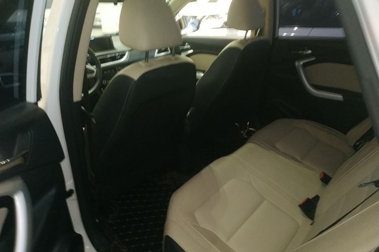 Changan Alsvin V7 2016 image de voiture #17