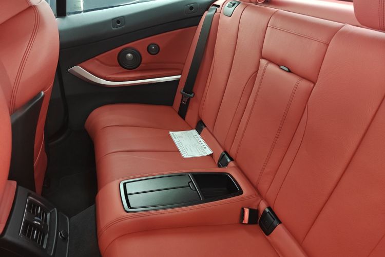 BMW 4 Series 2018 car image #17