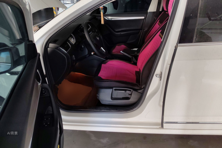 Skoda Octavia 2017 car image #17