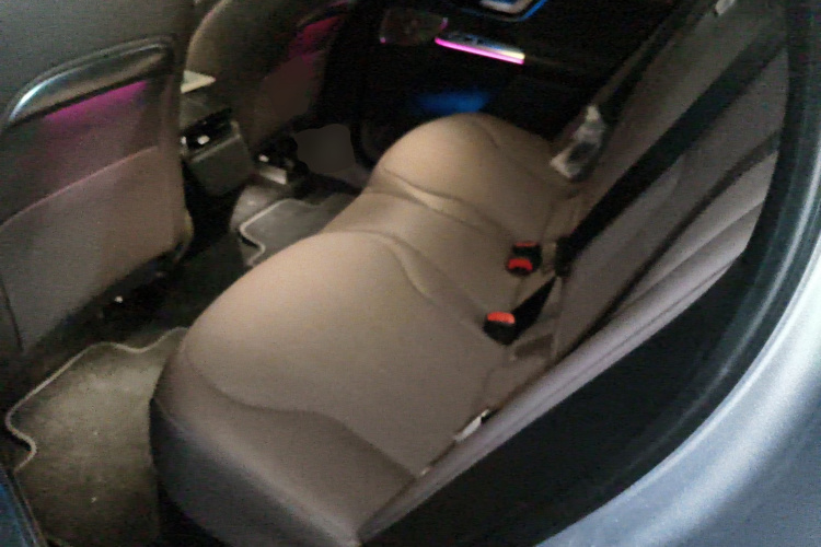 Mercedes-Benz EQE SUV 2023 #17 Mercedes-Benz EQE SUV 2023 car image #17