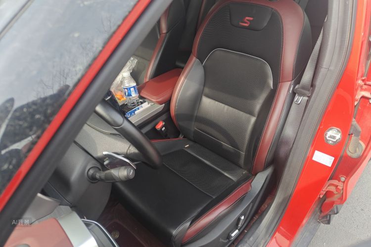 GEELY Coolray 2019 #17 GEELY Coolray 2019 car image #17