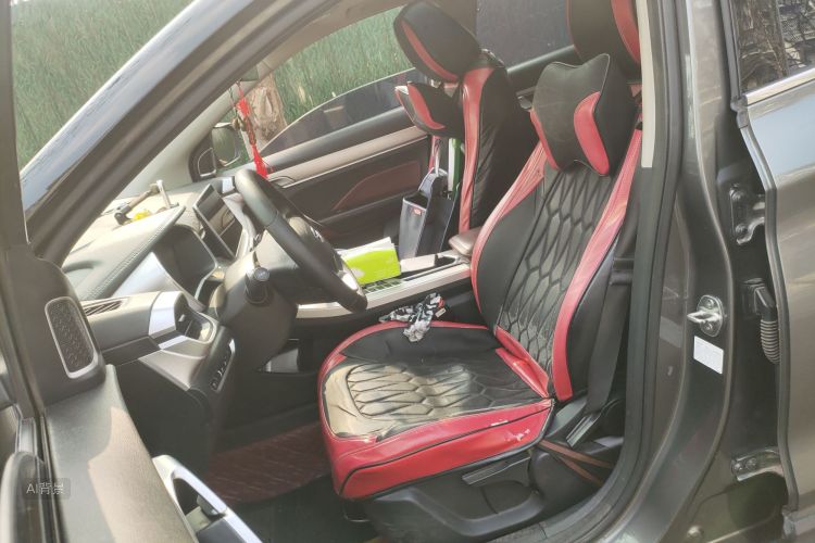 GEELY Coolray 2021 #17 GEELY Coolray 2021 car image #17