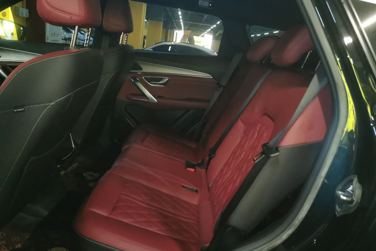 X70 PLUS 2024 car image #17