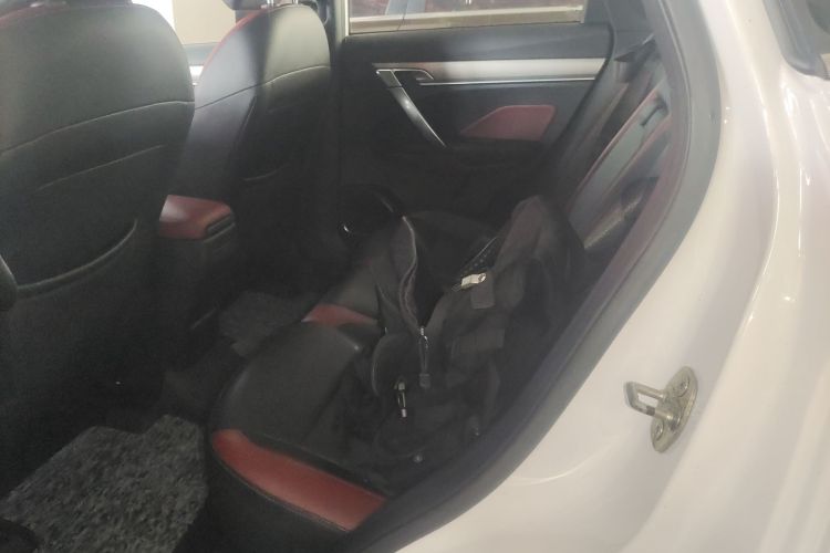 GEELY Coolray 2019 immagine di auto #17