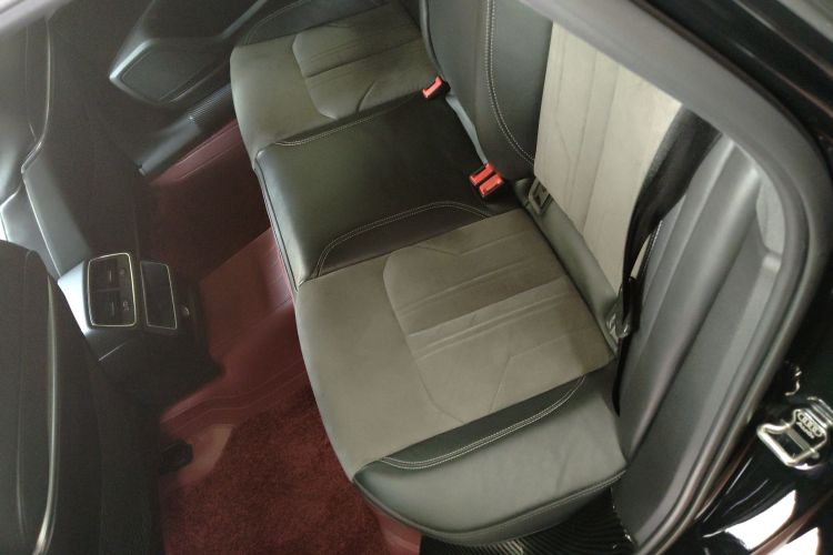 Audi A6L 2022 imagem de carro #17