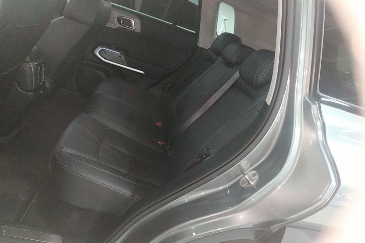 FangChengBao Tiger 3 2025 car image #17