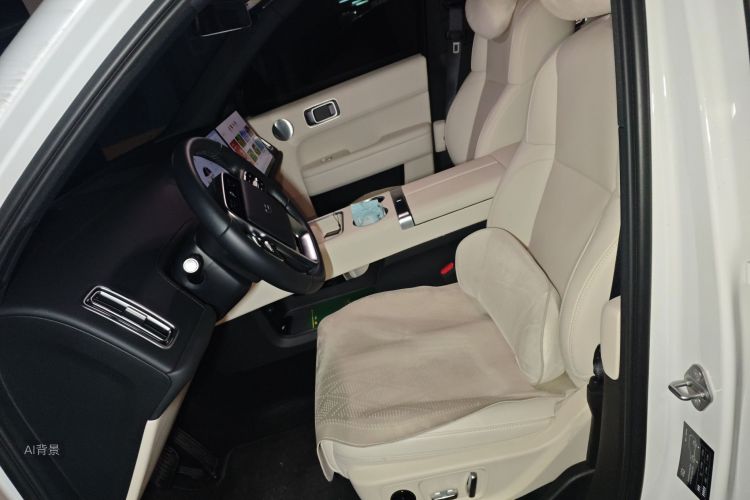 Li L6 2025 imagen de coche #17