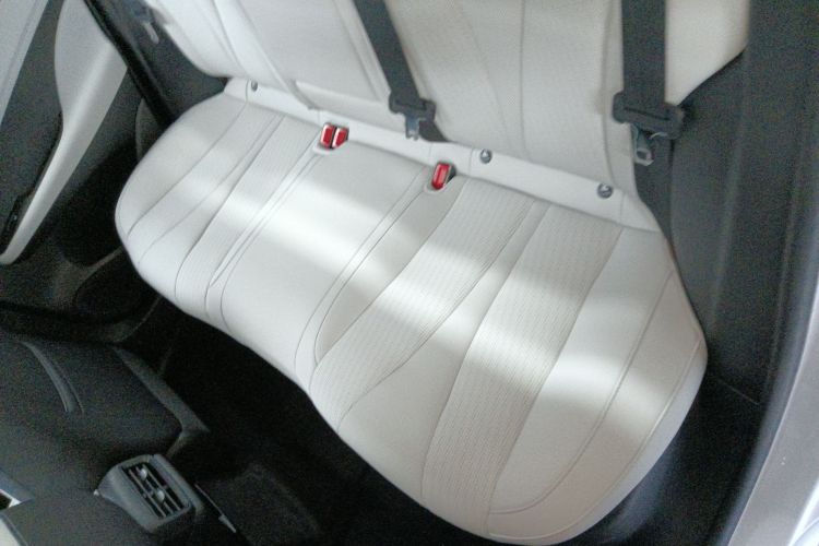 BYD Seal 05 DM-i 2025 car image #17