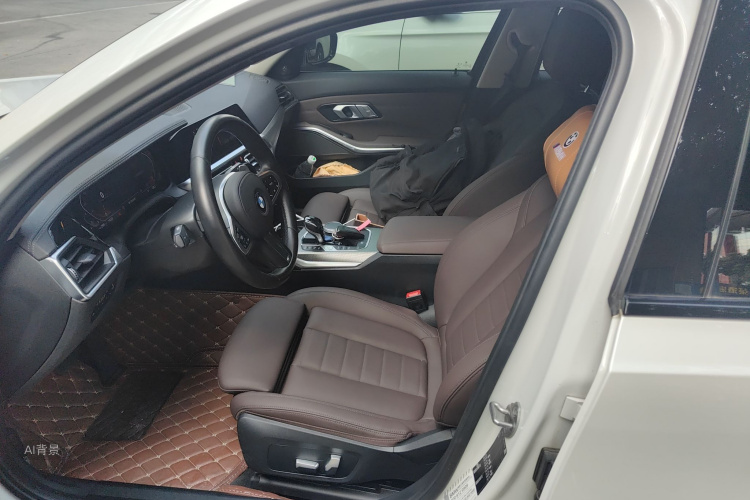 BMW 3 Series 2021 car image #17