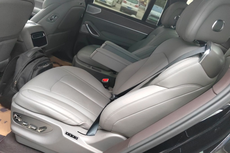 Denza N9 2025 #17 Denza N9 2025 imagem de carro #17