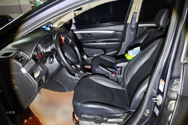 Suzuki Ciaz 2015 изображение автомобиля #17