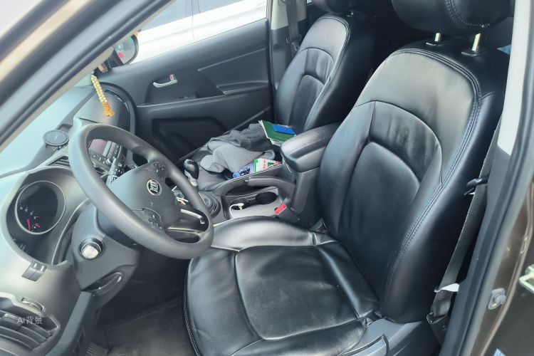 起亚 智跑 2015 汽车图片 #17