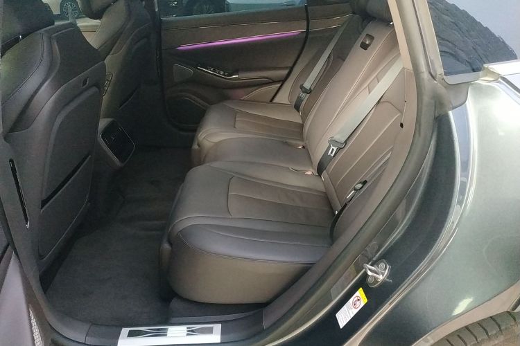 Denza Z9 2024 car image #17