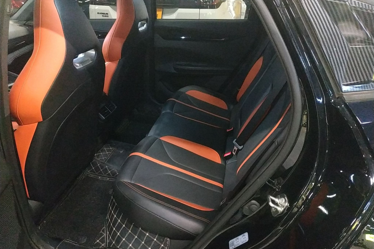 Changan UNI-V 2024 car image #17