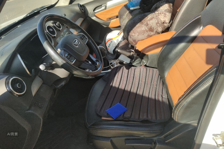 Kaiyi X3 2016 car image #17