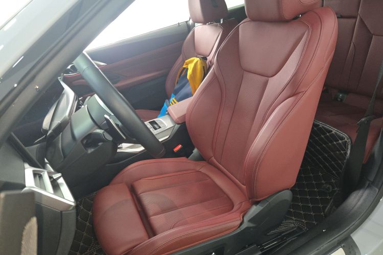 BMW 4 Series 2024 car image #17