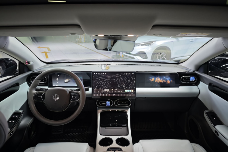 零跑汽车 零跑C01 2025 汽车图片 #17