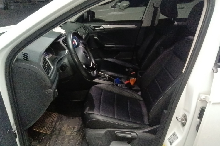 T-Roc 2020 #17 T-Roc 2020 car image #17
