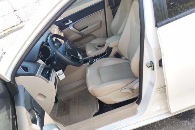 GEELY Emgrand 2016 car image #17