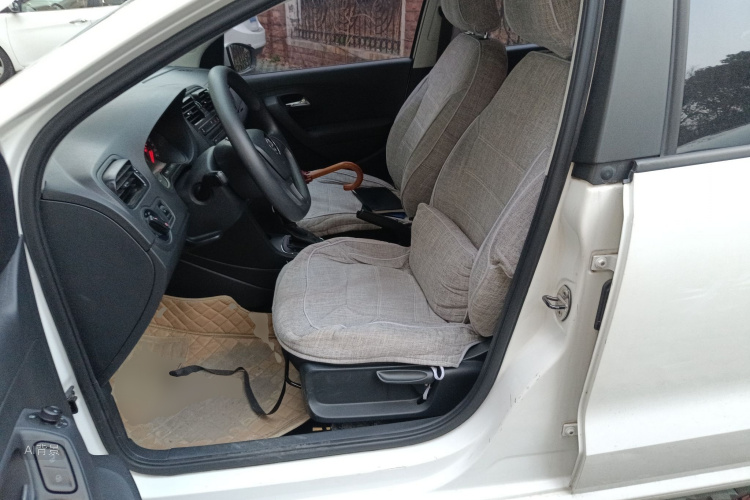 Volkswagen Polo 2018 immagine di auto #17