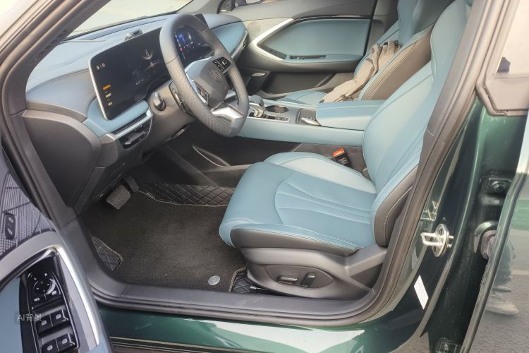 MG 7 2025 car image #17