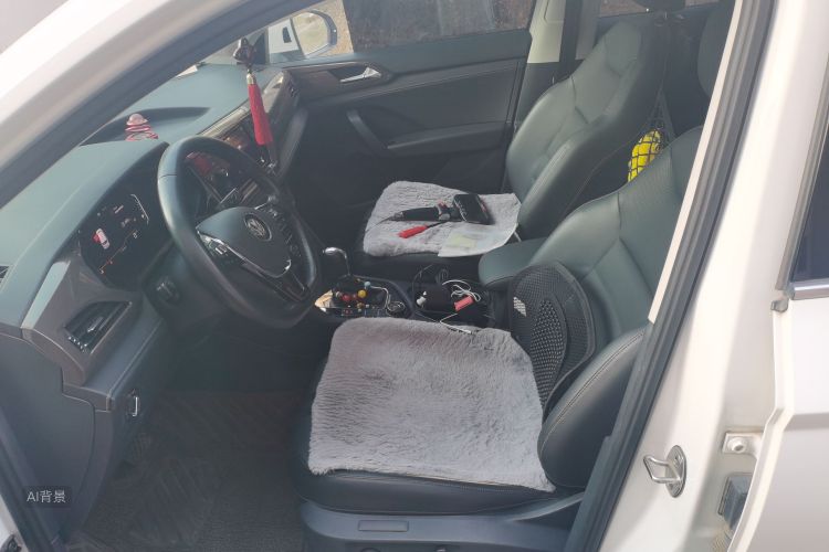 Volkswagen Tharu 2019 immagine di auto #17