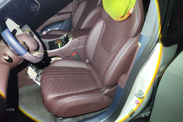 Avatr 11 2024 car image #17