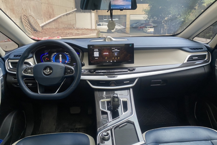 睿蓝汽车 枫叶80v PRO 2023 汽车图片 #17