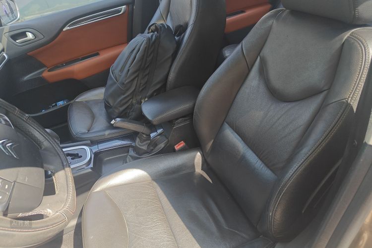 Citroen C4L 2013 immagine di auto #17