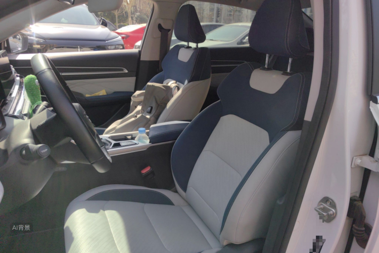 GEELY Emgrand 2021 car image #17