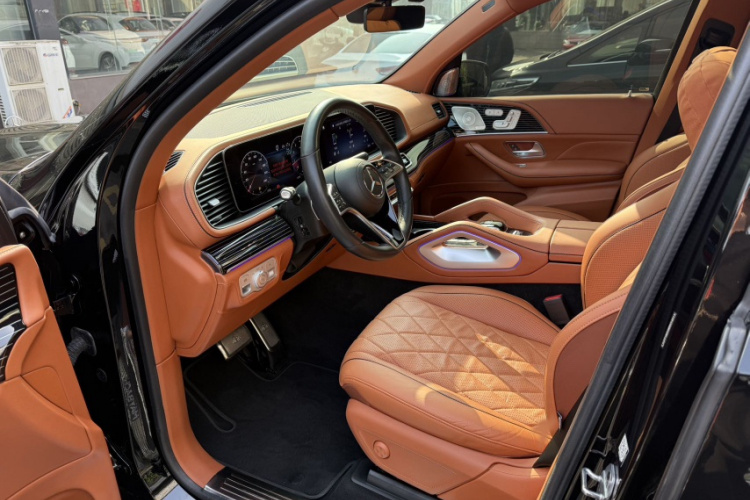 Mercedes-Benz 2024 car image #17