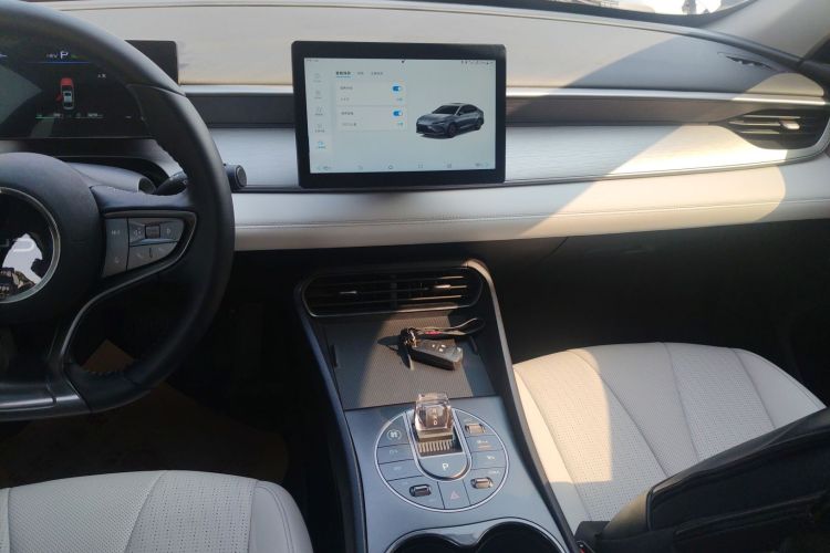 BYD Seal 05 DM-i 2025 car image #17