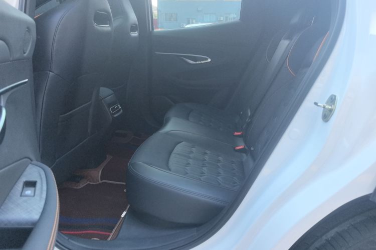 Changan UNI-T 2022 car image #17