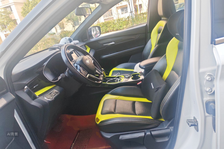 SWM G01 2020 immagine di auto #17