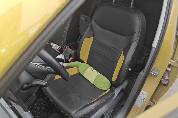 VS5 2019 car image #17
