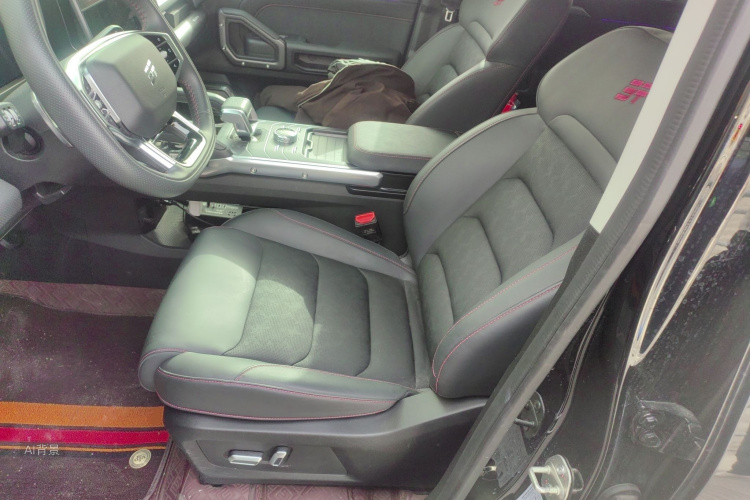 Jetour Traveller 2025 car image #17