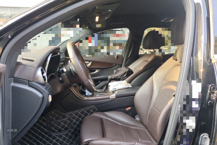 Mercedes-Benz GLC Class 2020 car image #17