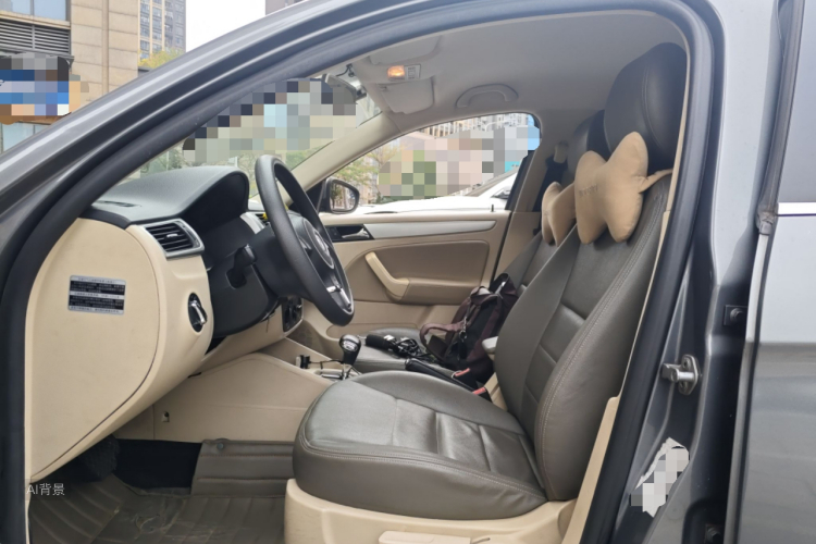 Volkswagen Bora 2012 immagine di auto #17