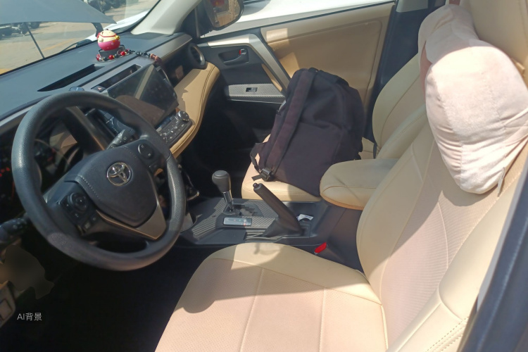 Toyota RAV4 2015 #17 Toyota RAV4 2015 immagine di auto #17