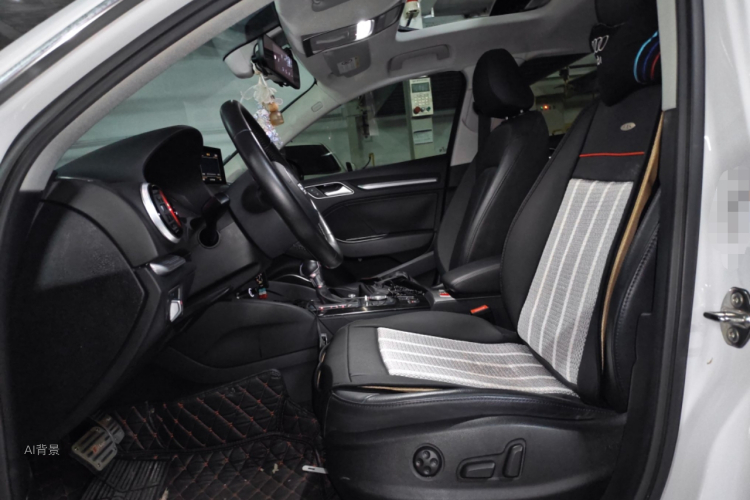 Audi A3 2018 car image #17