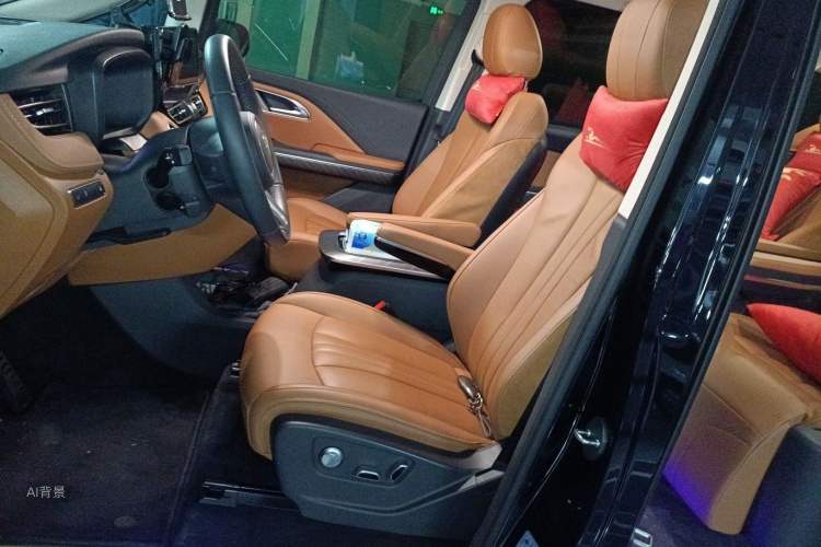 HongQi HQ9 PHEV 2024 #17 HongQi HQ9 PHEV 2024 car image #17