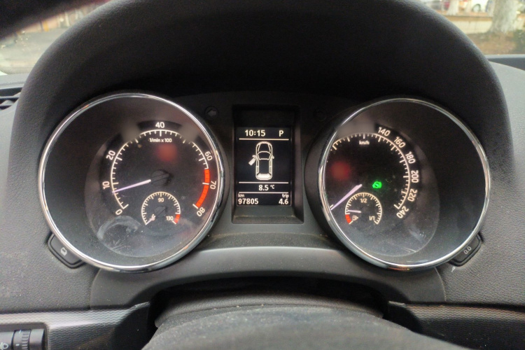 Skoda Yeti 2016 car image #17