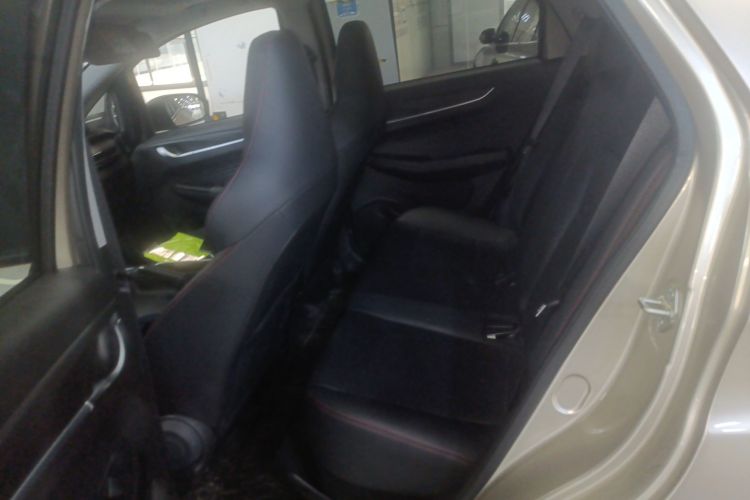 X3 PRO 2025 car image #17