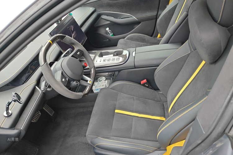 MI SU7 Ultra 2025 car image #17