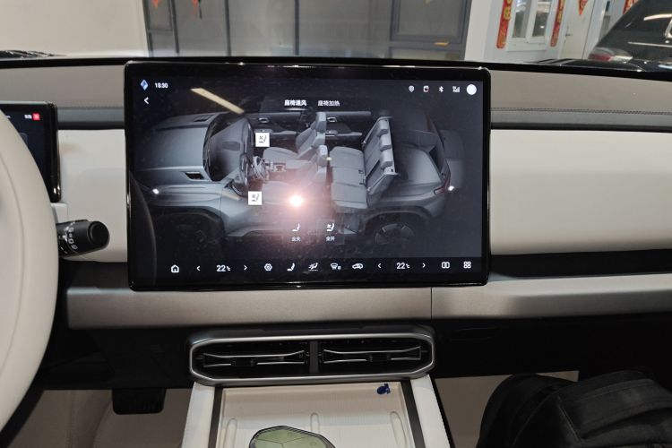 FangChengBao Tiger 3 2025 car image #17